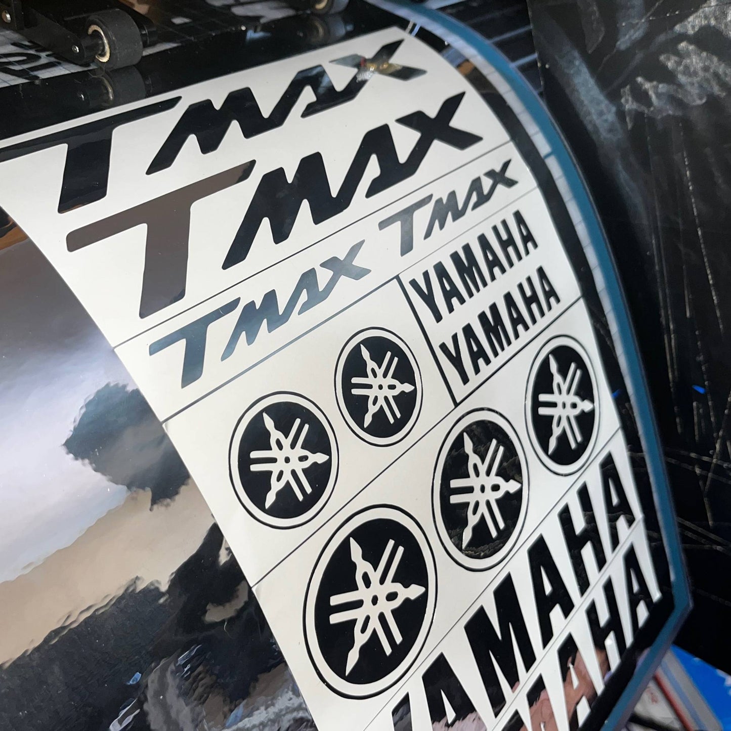 Kit Autocollant pour TMAX Yamaha